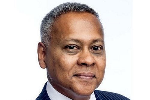 Mr Barry Maraj