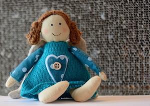 4. To help with joining ideas and sentences together and further developing vocabulary - Story retelling: Doll