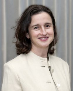 Dr Diane Murray