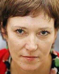 Dr Kim Holt