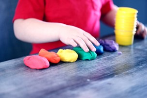Play and Autism Play and Autism